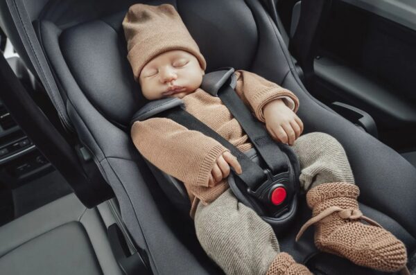 Ratini.lv | Baby Safe Core mazuļu autokrēsliņš 40-83cm krāsa Midnight Grey bilde #11