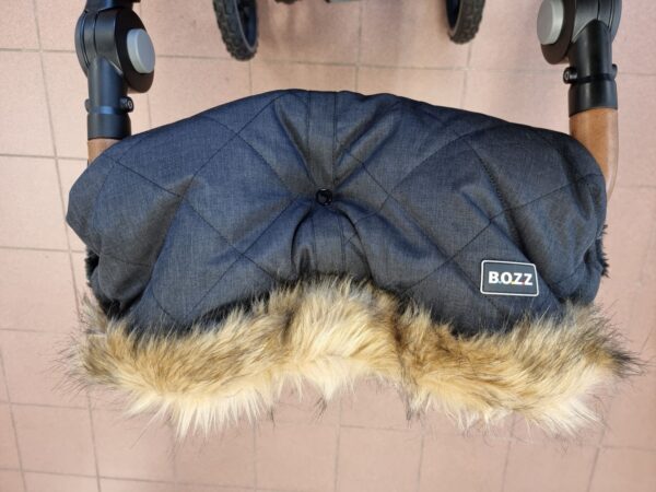 Ratini.lv | HANDLEWARMER ratu cimdi krāsa BLACK MELANGE FLEECE FUR SQUARES bilde #11