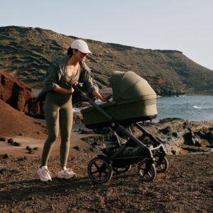 Cybex Balios S Fold 2in1 bērnu ratu komplekts ar salokāmu kulbiņu krāsa Almond Beige