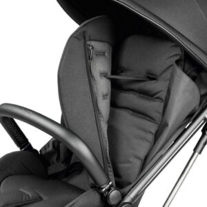 Peg Perego Selfie Plus pastaigu rati krāsa True Black