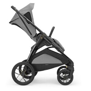 Inglesina APTICA XT QUATTRO bērnu ratu komplekts 3in1 ar autokrēsliņu Darwin Recline krāsa Taiga Green