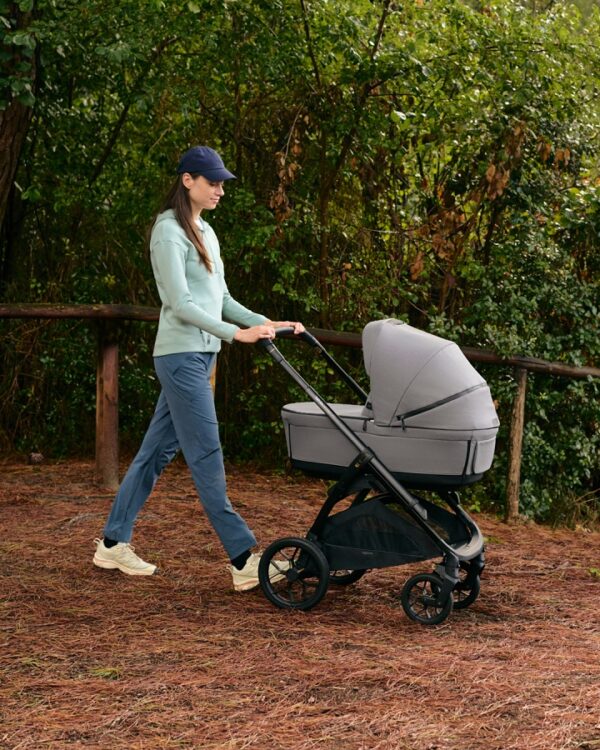 Ratini.lv | APTICA XT QUATTRO bērnu ratu komplekts 3in1 ar autokrēsliņu Darwin Recline krāsa Tundra Beige bilde #75