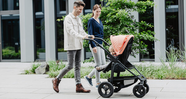 Ratini.lv | Mono 4 Combi bērnu ratiņi 2in1 ar AIR riteņiem krāsa PREMIUM Black bilde #35