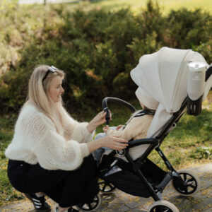 Mamoa M1 bērnu pastaigu un ceļojumu ratiņi krāsa Cotton White