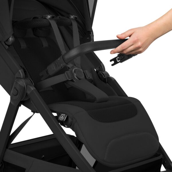 Lionelo BETT bērnu pastaigu ratiņi krāsa BLACK ONYX