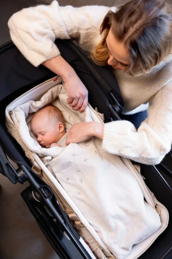 Voksi Wool Wrap mazuļu guļammaiss krāsa Sand